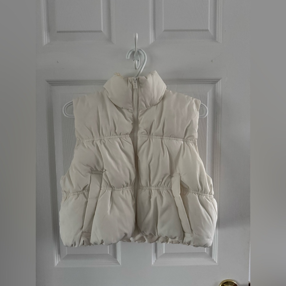 H&M PUFFER VEST LIGHT BEIGE CROPPED SIZE SMALL - Picture 5 of 11